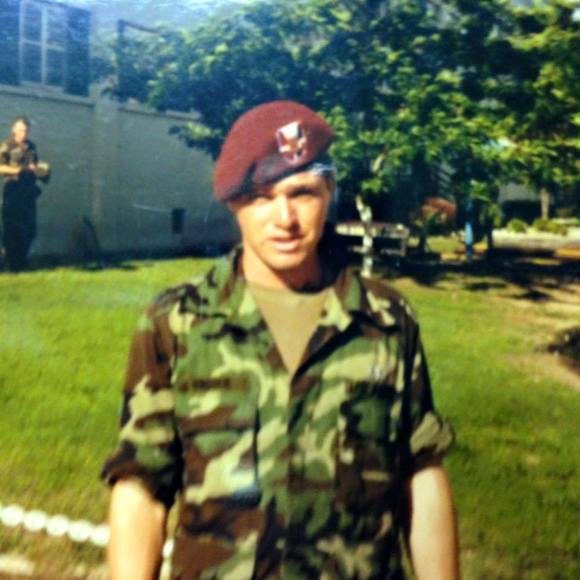 Meet your Posher, Frank - Picture 1 of 1